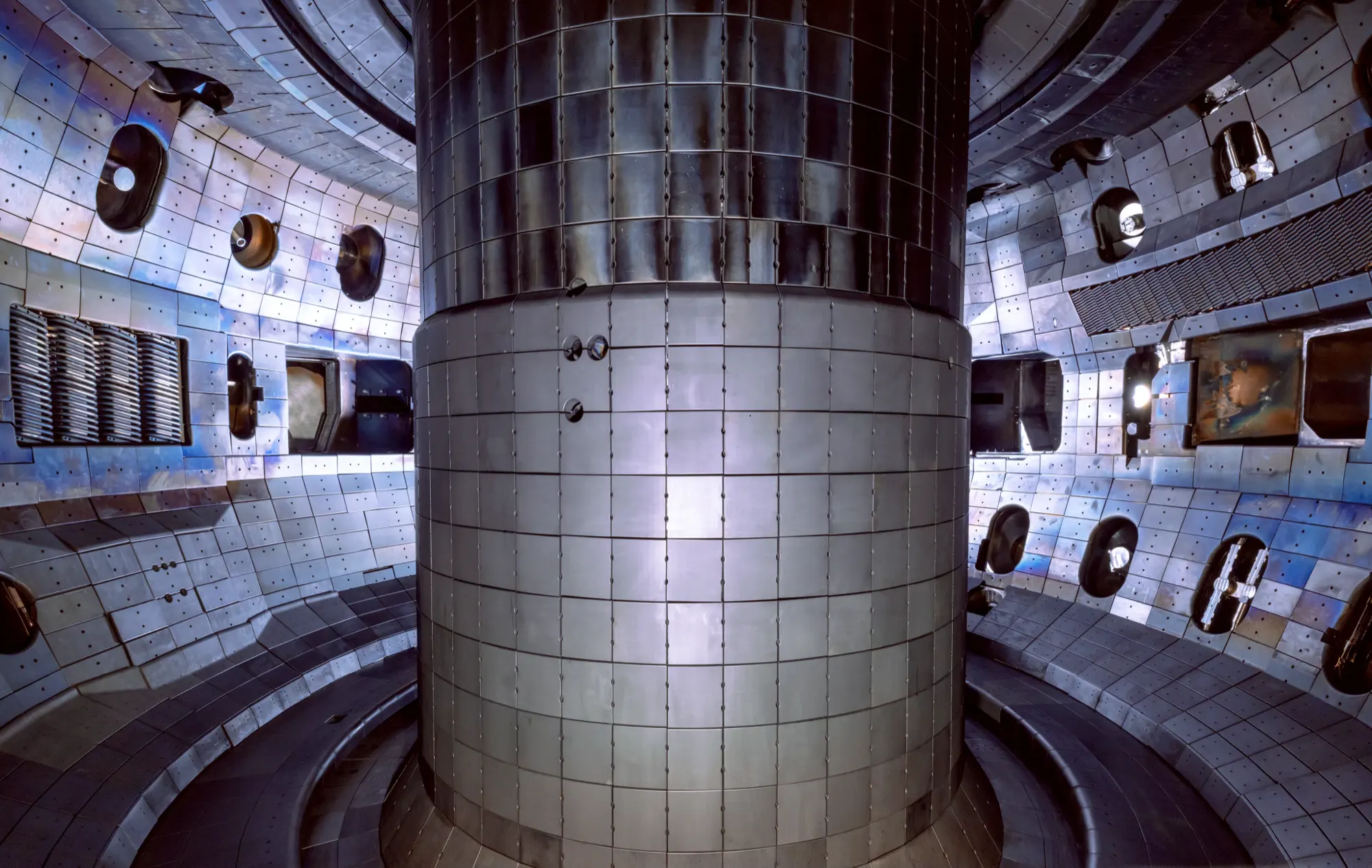 Inside the DIII-D tokamak vacuum vessel